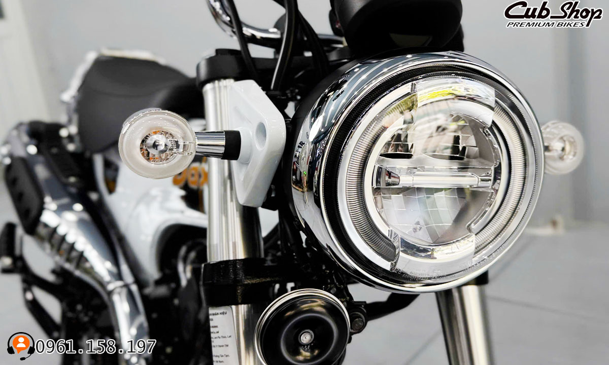 Honda Dax 125 2026 Original Màu Trắng: Vẻ Đẹp Tinh Khôi Trên Nền Khung T-Bone Huyền Thoại